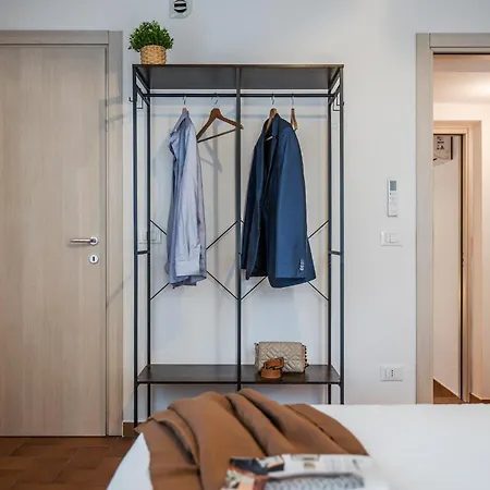 Apartment Centro Storico Air Conditioning, Private Terrace, Wifi *