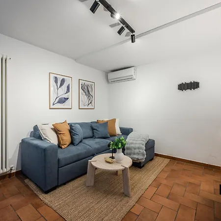 Centro Storico Air Conditioning, Private Terrace, Wifi Apartment Fiorano Modenese